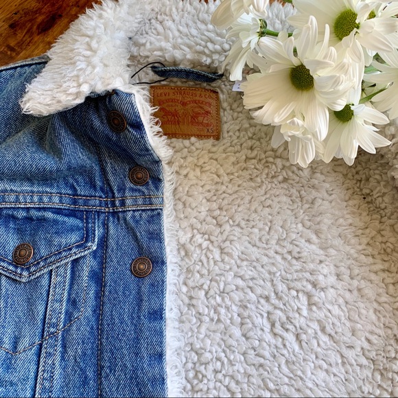 Levi’s Sherpa Trucker Jacket mid blue - Picture 5 of 6